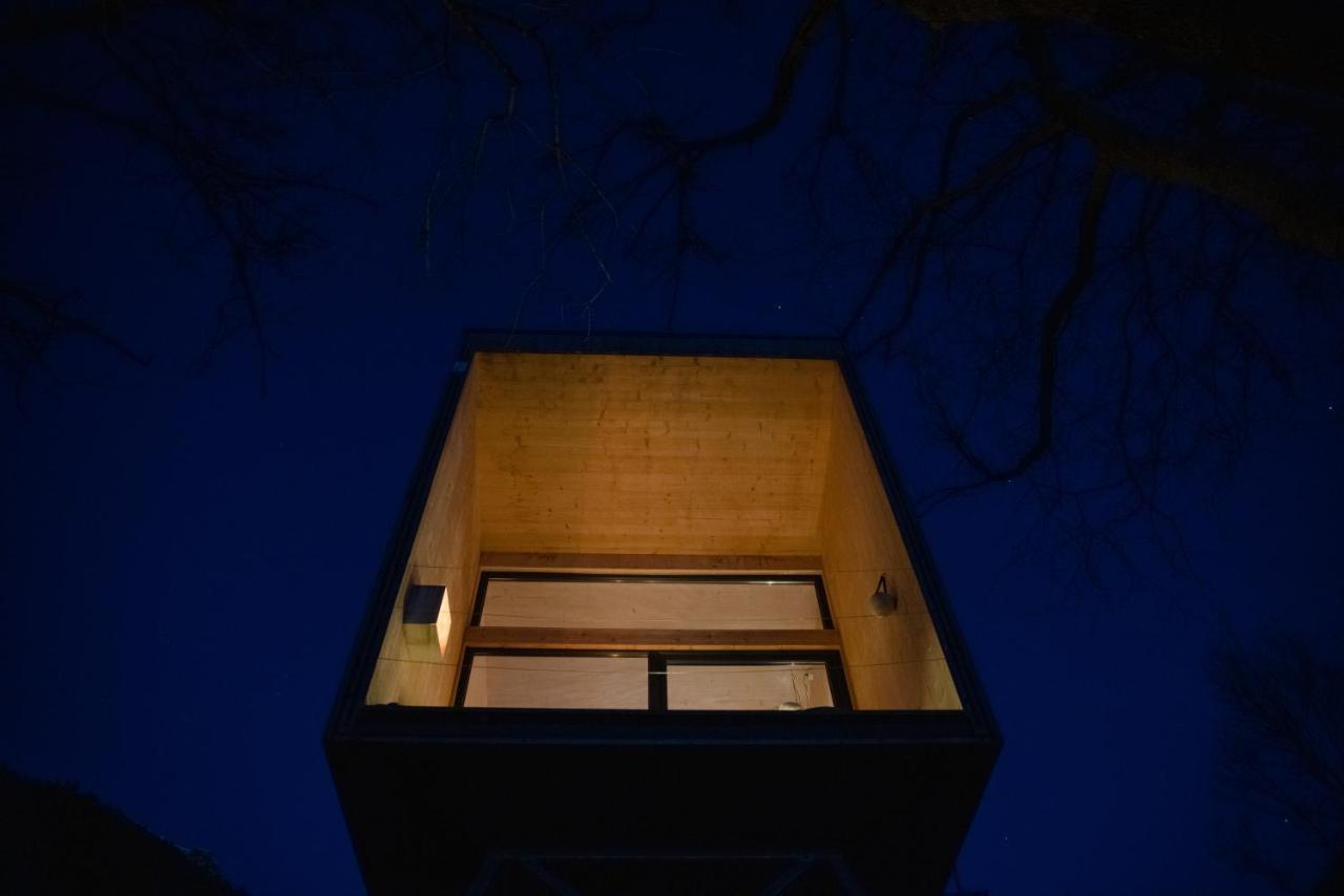 Treehut, Nature, Birds, Silence And Fjord Samlanes Bagian luar foto